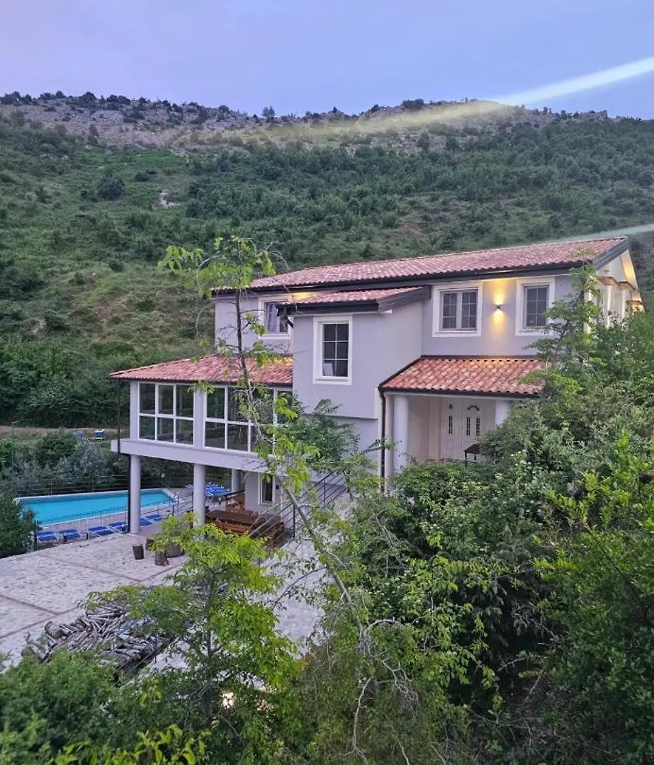 Qyteza Guest House & Camping Shkodër 0*,  Albanie
